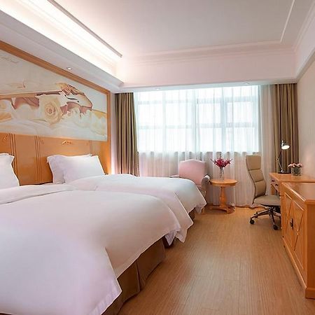 Vienna 3 Best Hotel Shenzhen Airong Road Экстерьер фото
